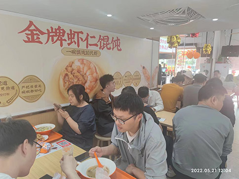 開快餐店不加盟可以嗎？