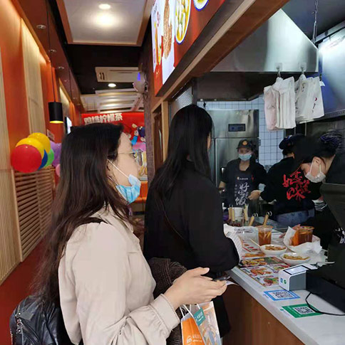 熱烈祝賀江蘇常熟如意餛飩閩江東路店盛大開業(yè)！